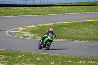 anglesey-no-limits-trackday;anglesey-photographs;anglesey-trackday-photographs;enduro-digital-images;event-digital-images;eventdigitalimages;no-limits-trackdays;peter-wileman-photography;racing-digital-images;trac-mon;trackday-digital-images;trackday-photos;ty-croes